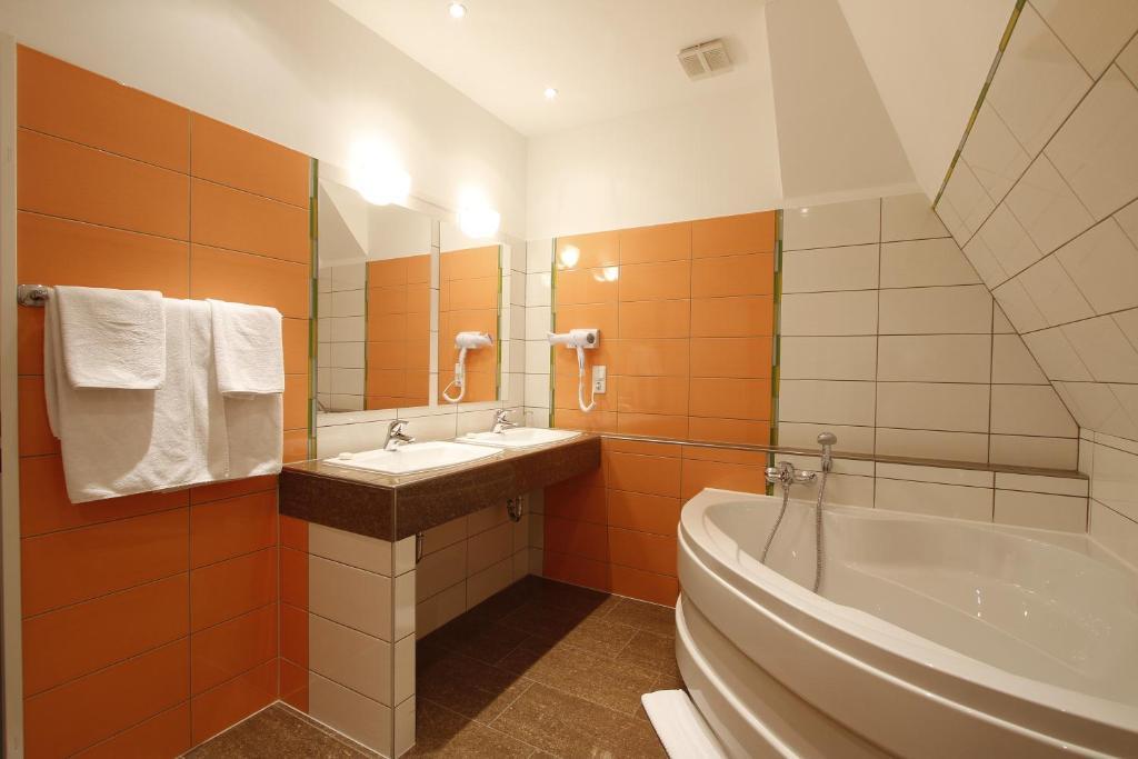 Hotel Preuss Im Dammtorpalais Hamburg Room photo